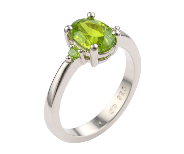 STERLING SILVER RING SET WITH  03 PERIDOTS 
