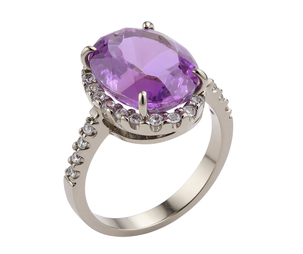 18KT WHITE GOLD RING SET WITH 01 AMETHYST AND 29 WHITE SAPPHIRES 