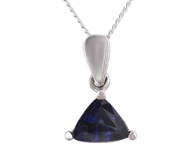 18KT WHITE GOLD PENDANT SET WITH 01 BLUE SAPPHIRE